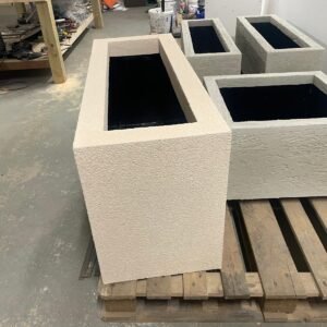 Insulated Garden Planter – Durable, Weather-Resistant, and Stylish